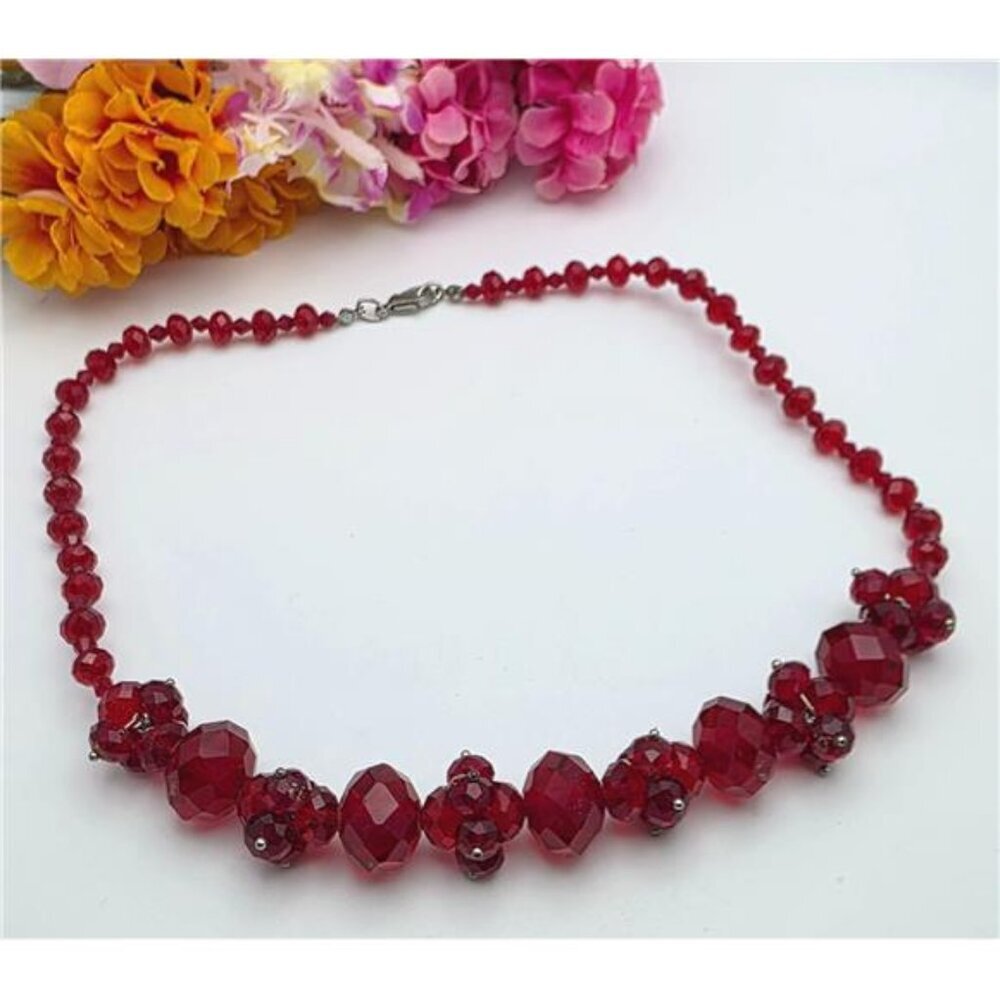 Red Rondelle Crystal Beaded Necklace Silver Tone Lobster Clasp 20” Graduated